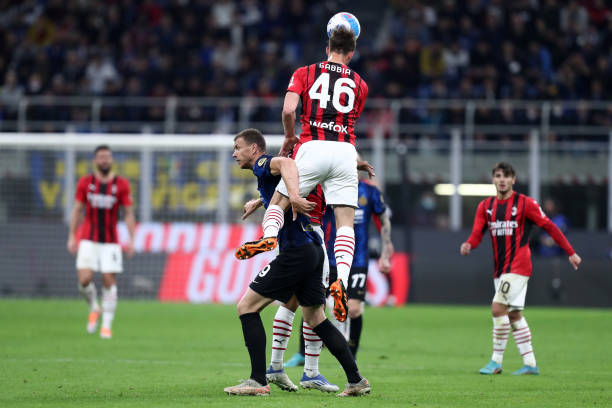 乐部之间的 乐部之间的