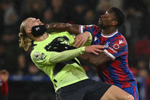 同时也拉近 同时也拉近